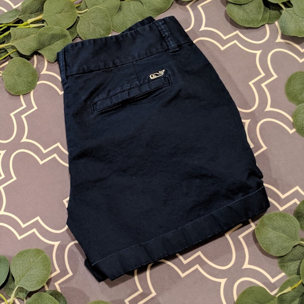 Vineyard Vines Women's Dayboat Classic Navy Shorts